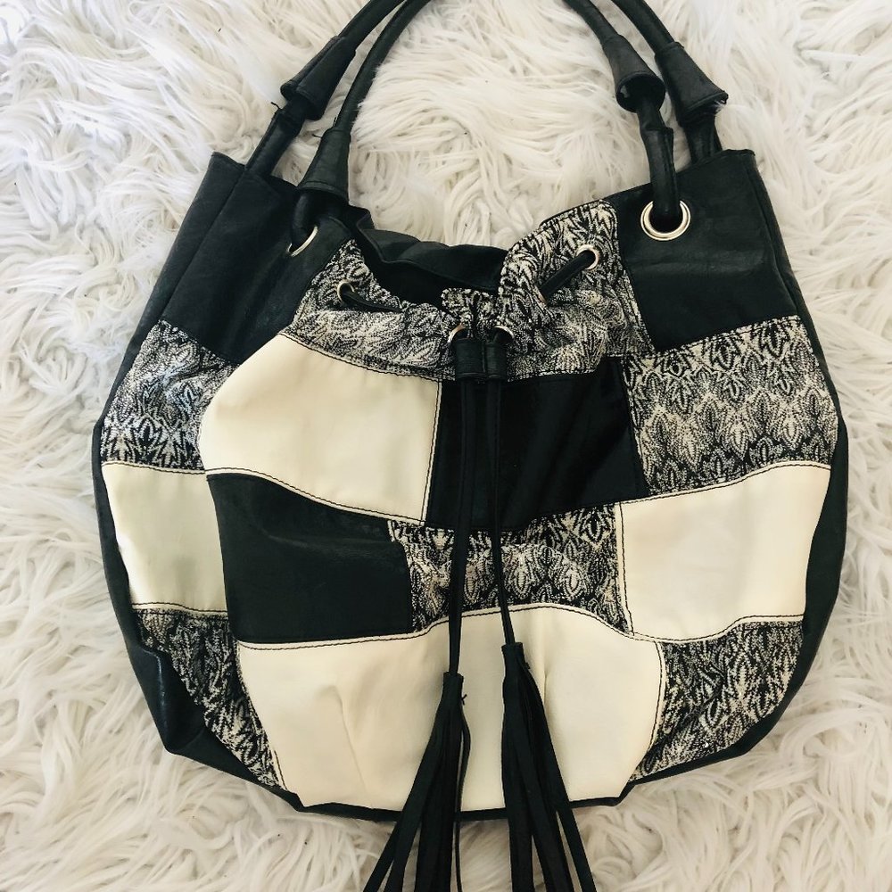 Claire's - Black and White Faux Leather Purse